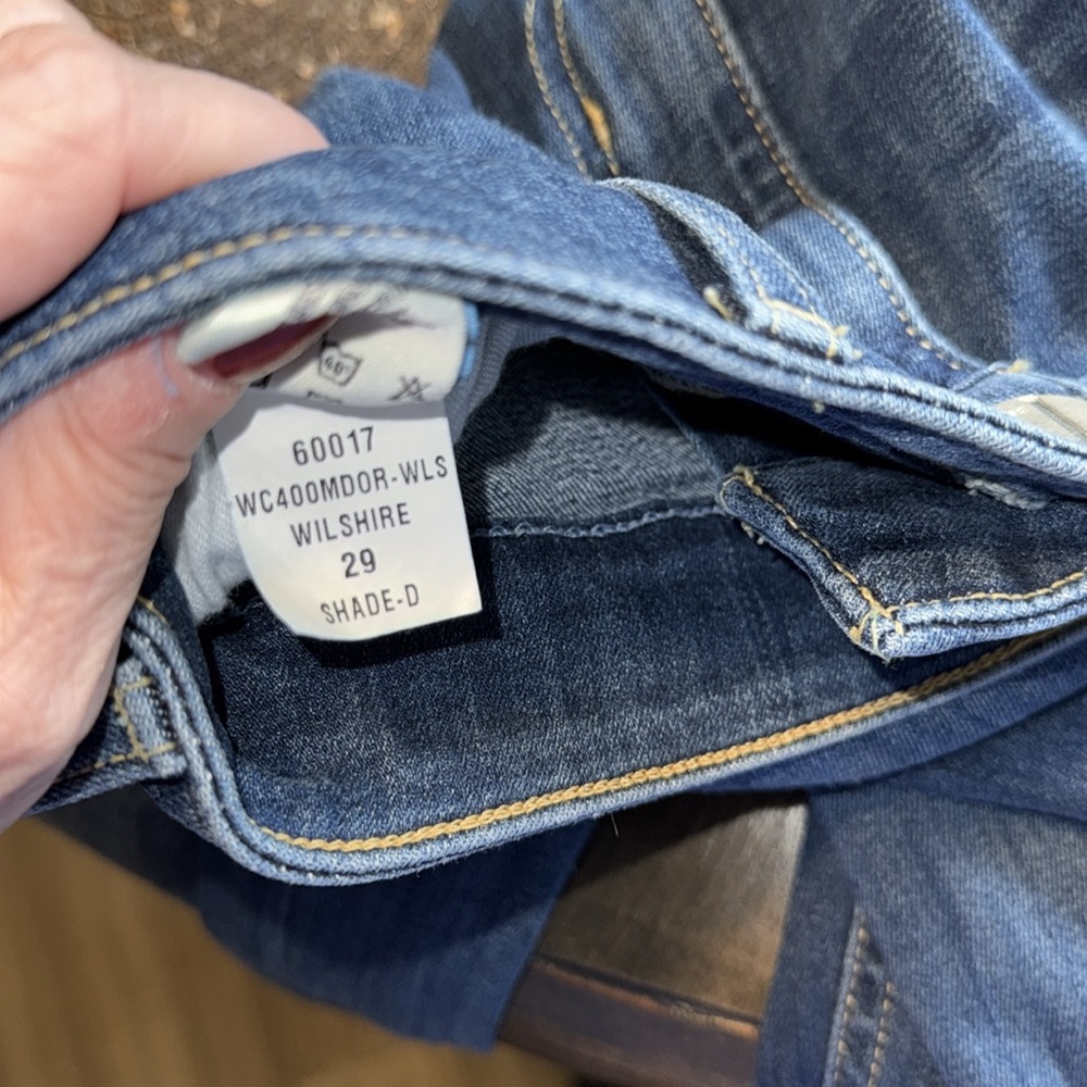 Size 29 1 Denim Skinny Blue Jeans. Super cute and stretchy. Made in Mexico - Picture 8 of 8